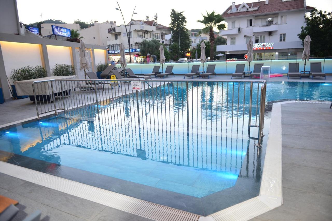 Hotel Oasis 3*
