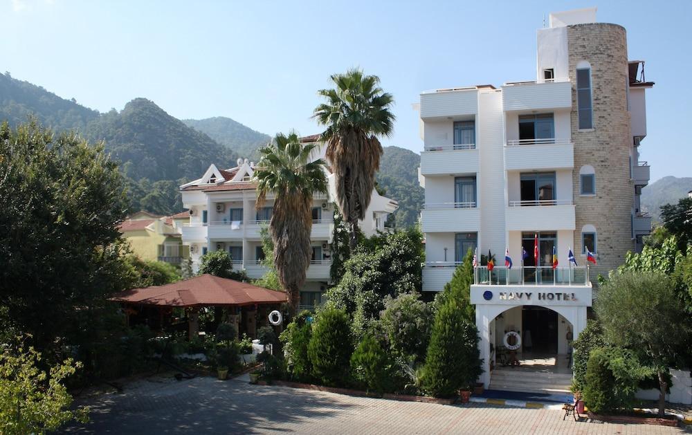 Navy Hotel 3*