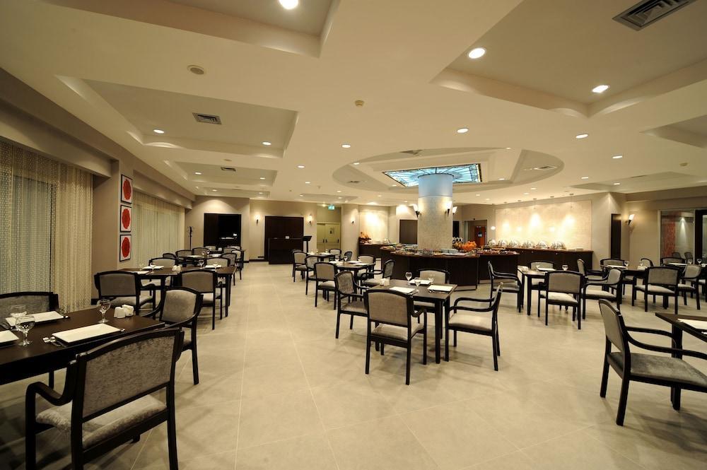 Euro Park Hotel 5*