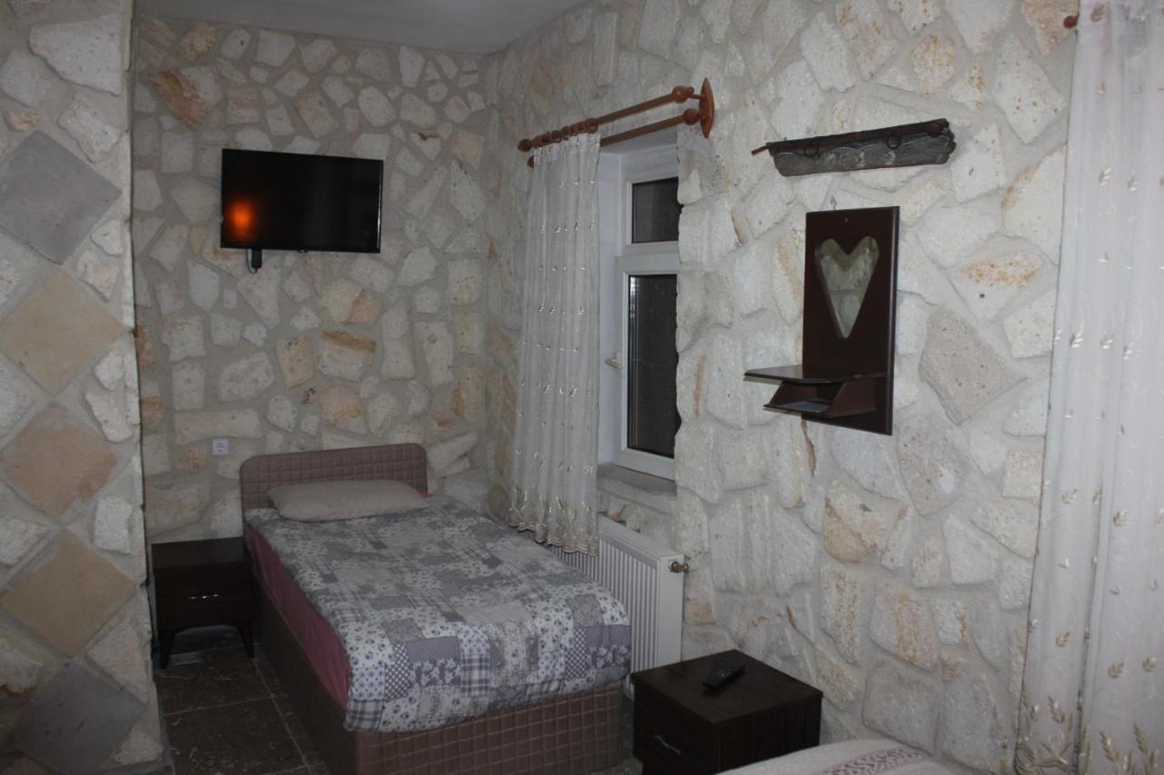 Crazy Horse Hostel Ortahisar