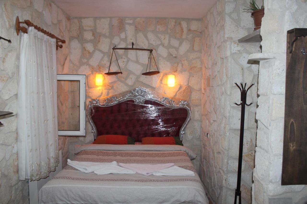 Crazy Horse Hostel Ortahisar