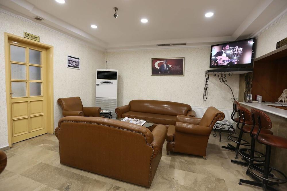 Hotel Ugurlu 3*
