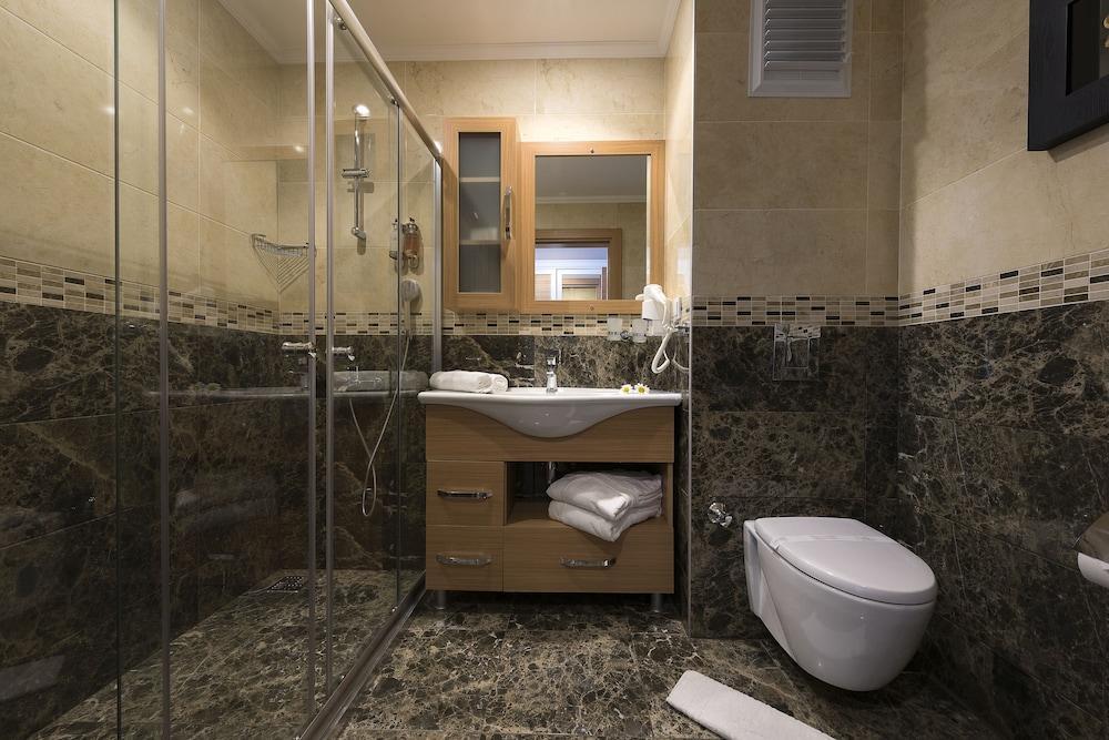 Hotel Quattro & 5*