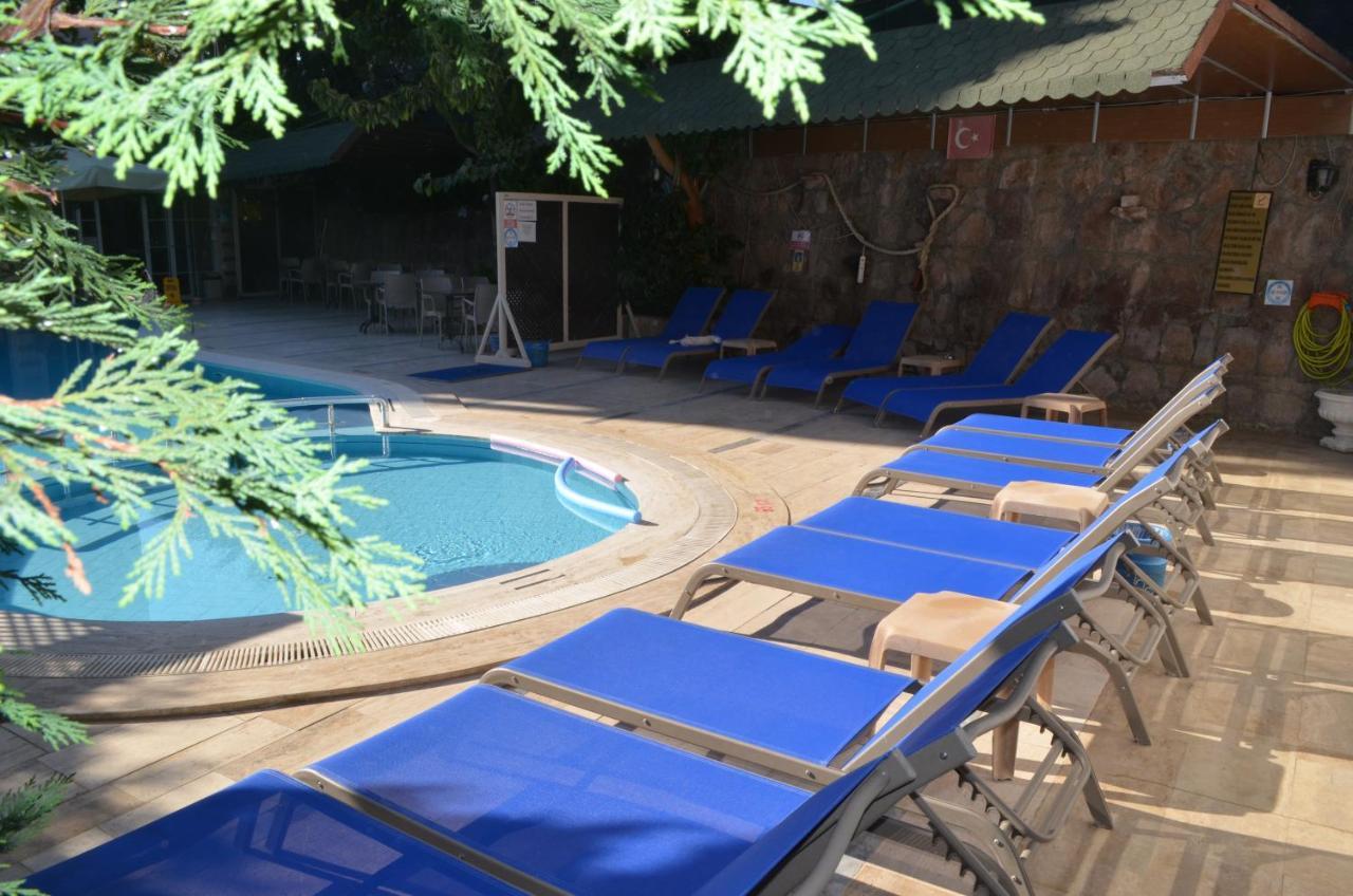 Megas 3* Ayvalik