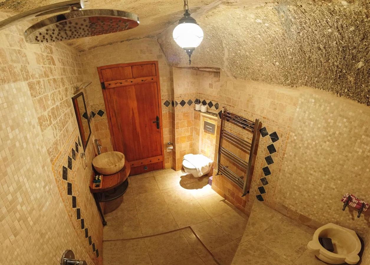 Angel Cave Hotel 2*