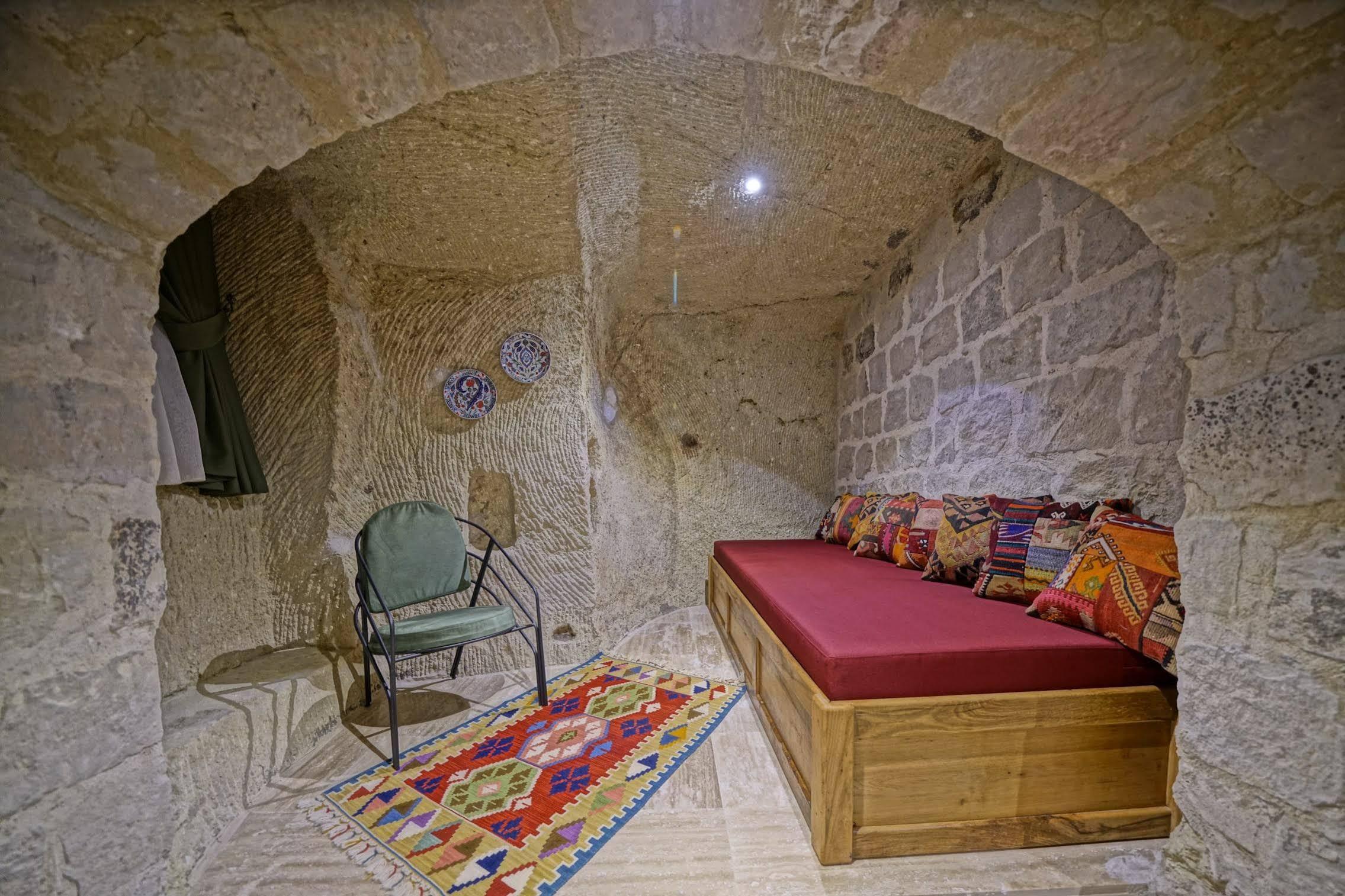 Vigneron Cave Nevsehir
