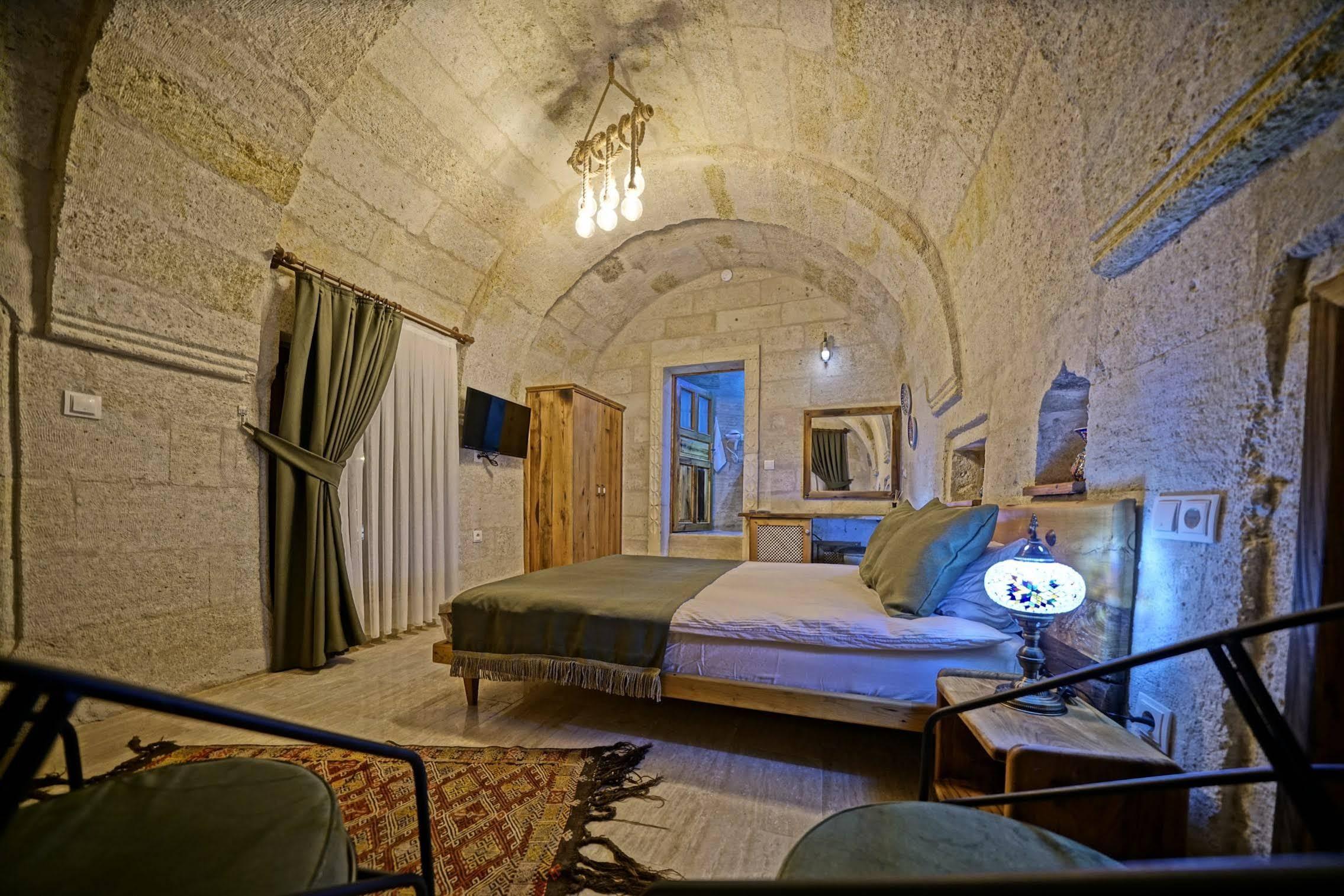 Vigneron Cave * Nevsehir