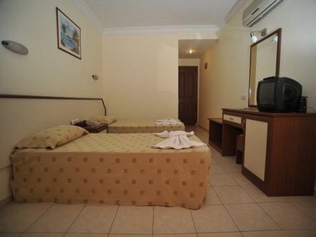Alperbey Hotel 3*