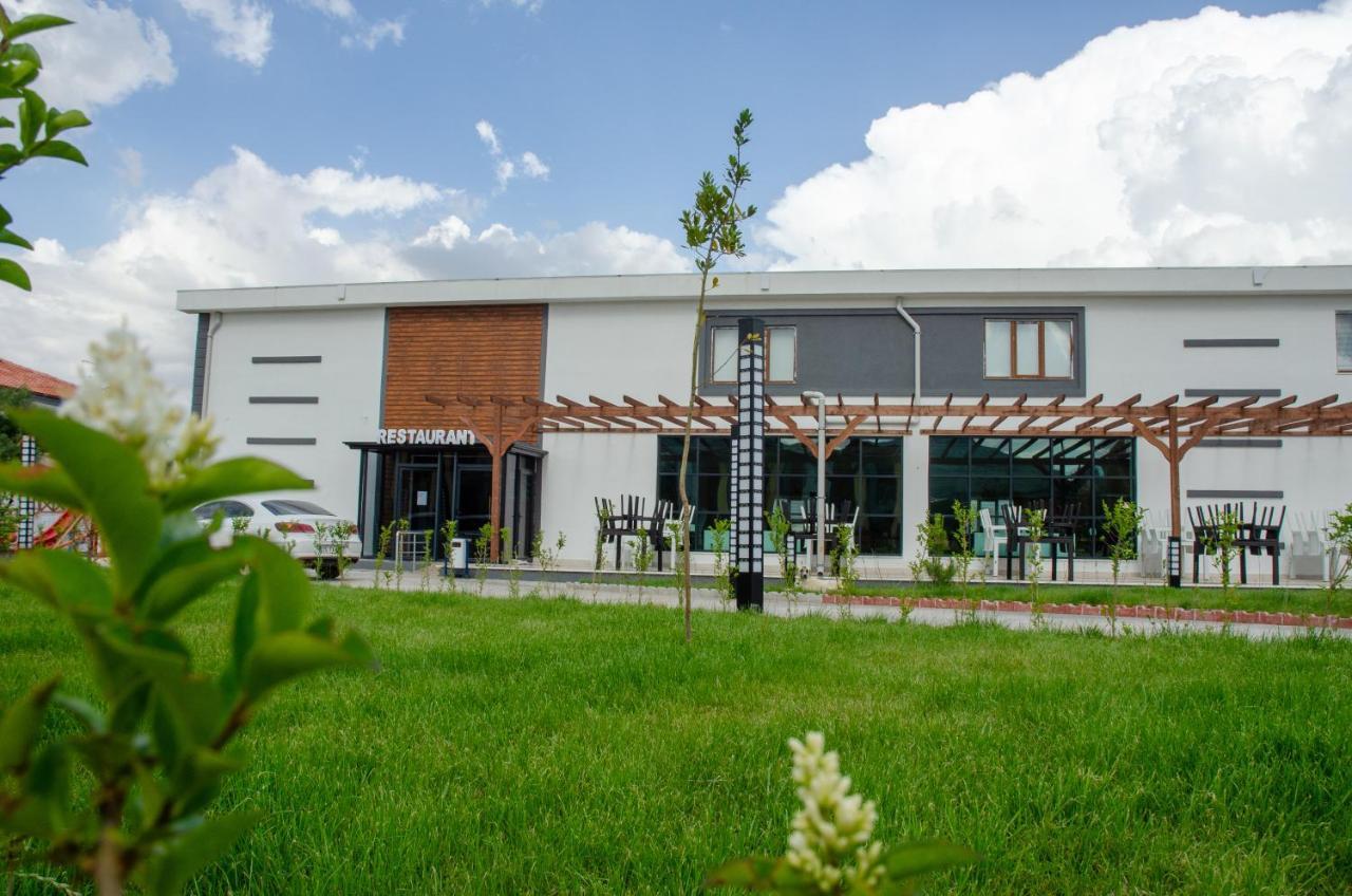 Garden House 4* Tefenni