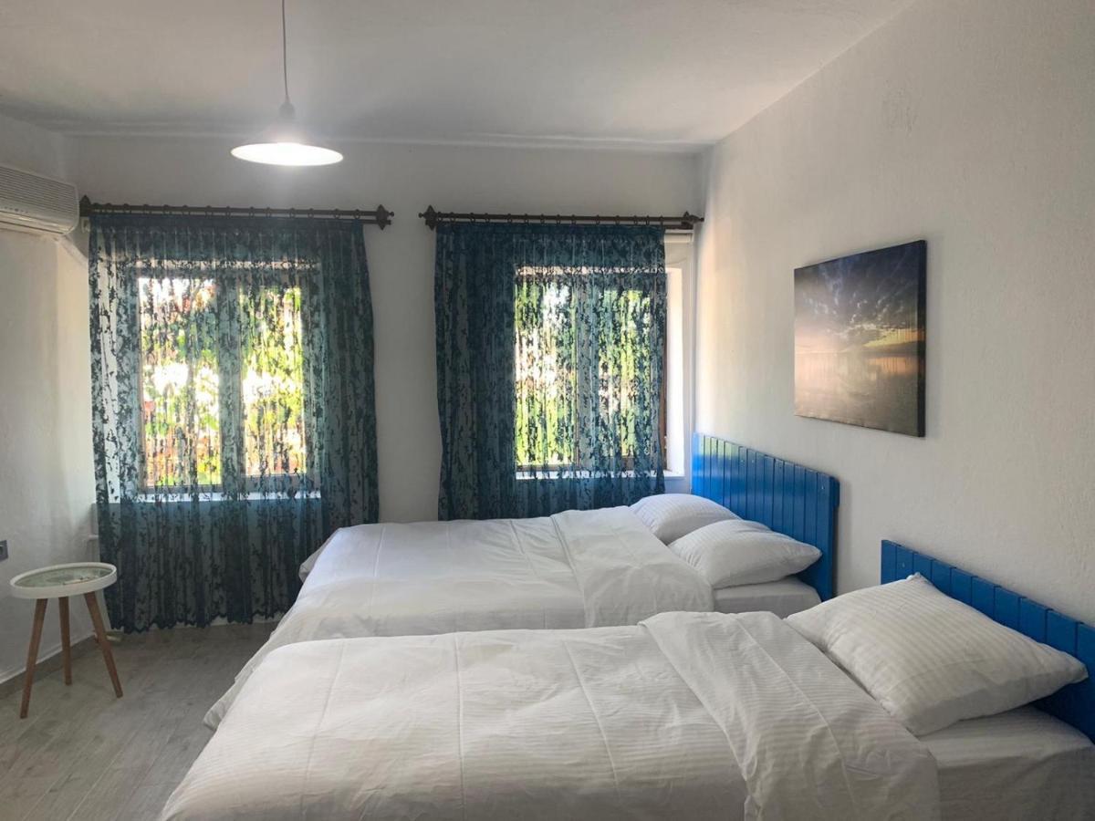 Hotel Tas Palace