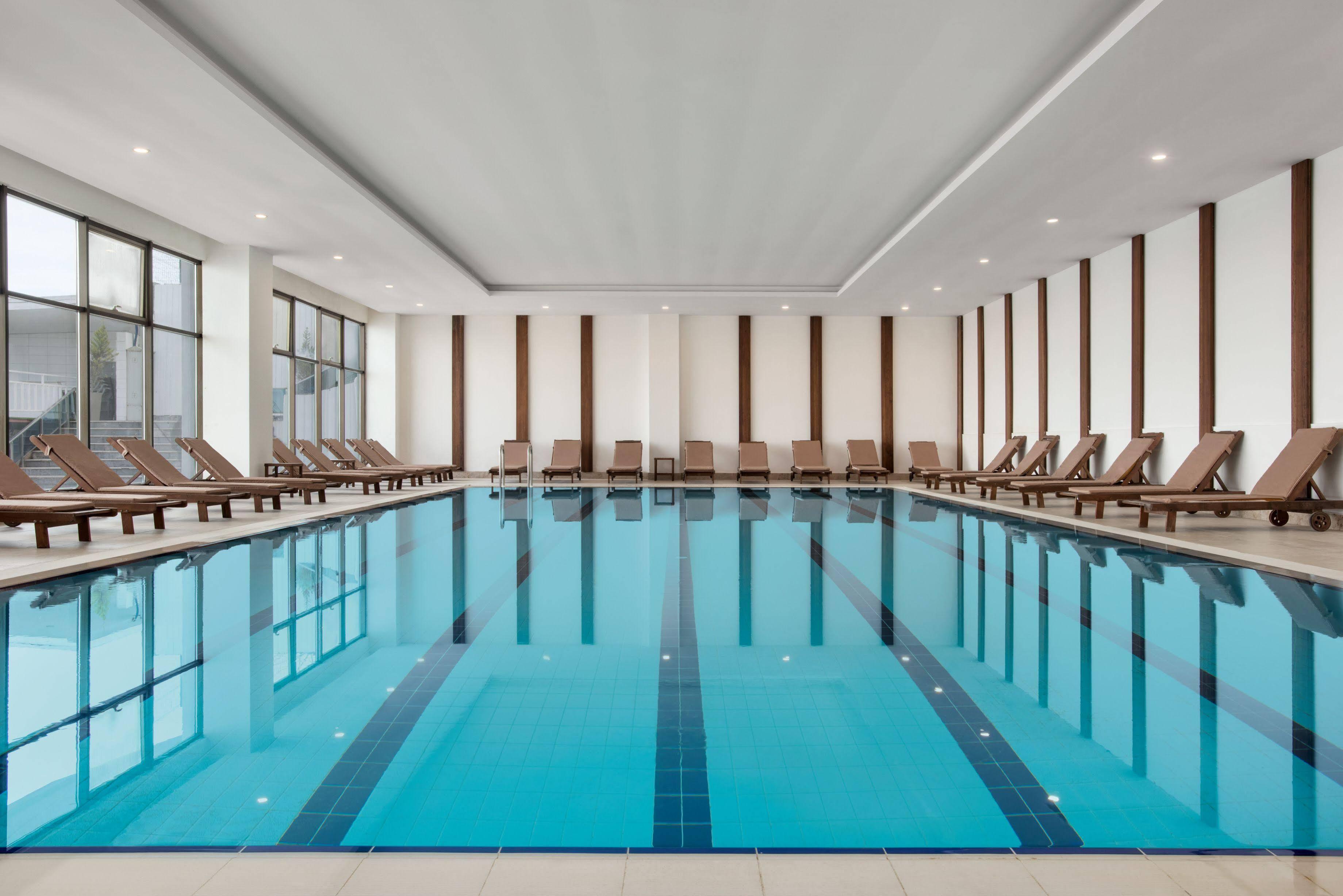 Ramada By Wyndham Hotel Unye