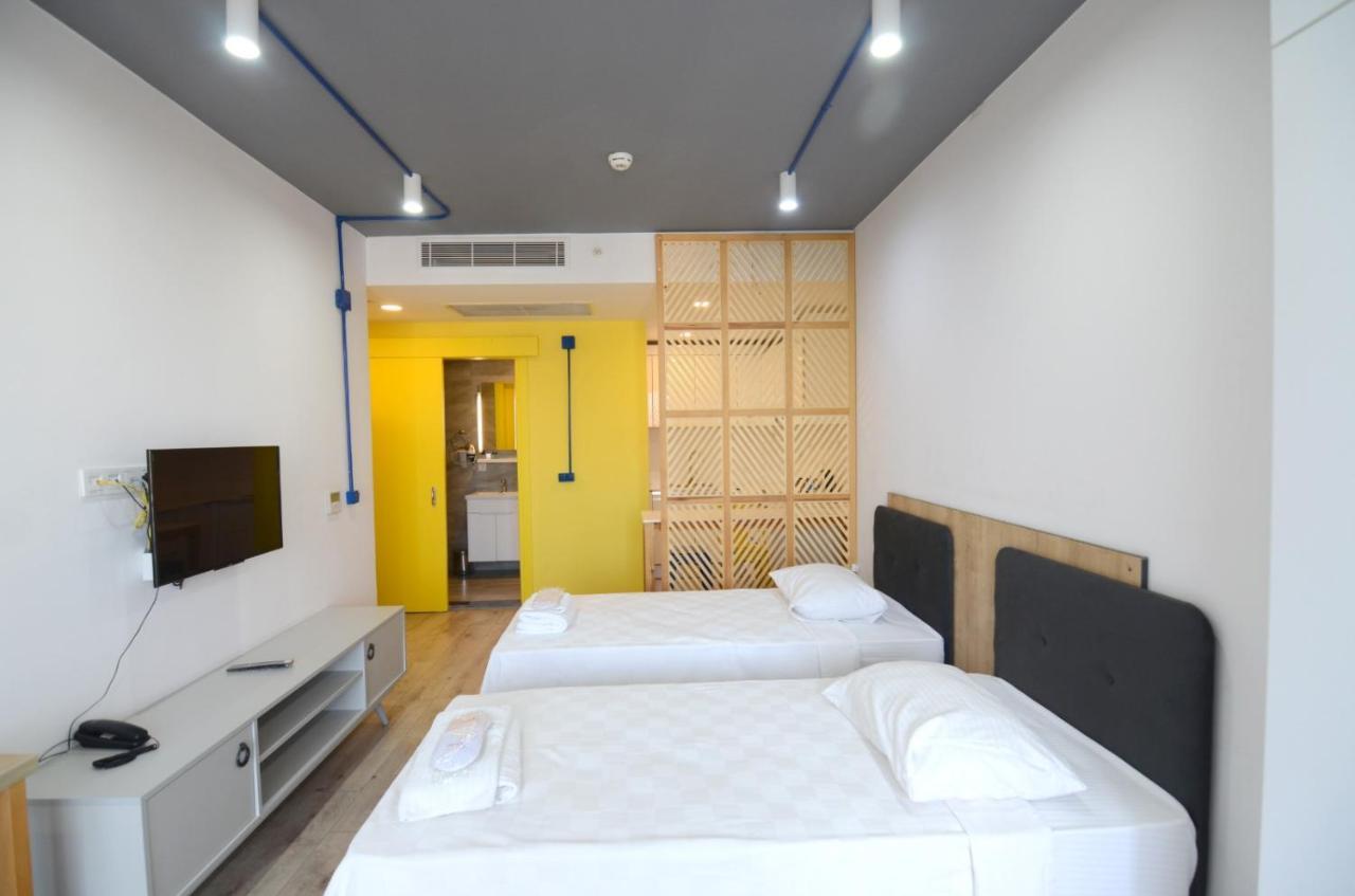 Coordinat Suits Apartment