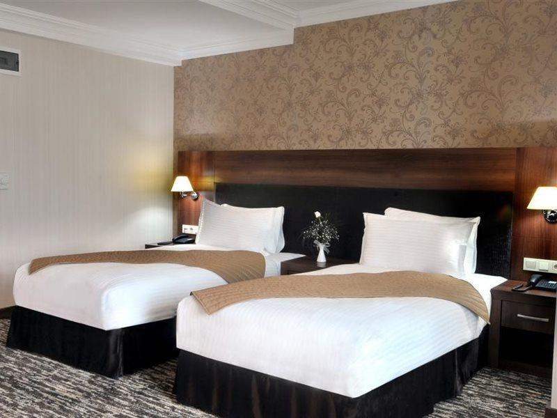Rhiss Bostanci Hotel 4*