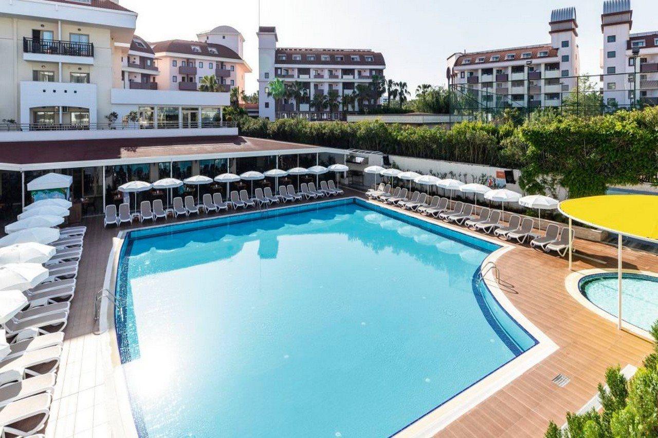 Hotel Aquamarin &