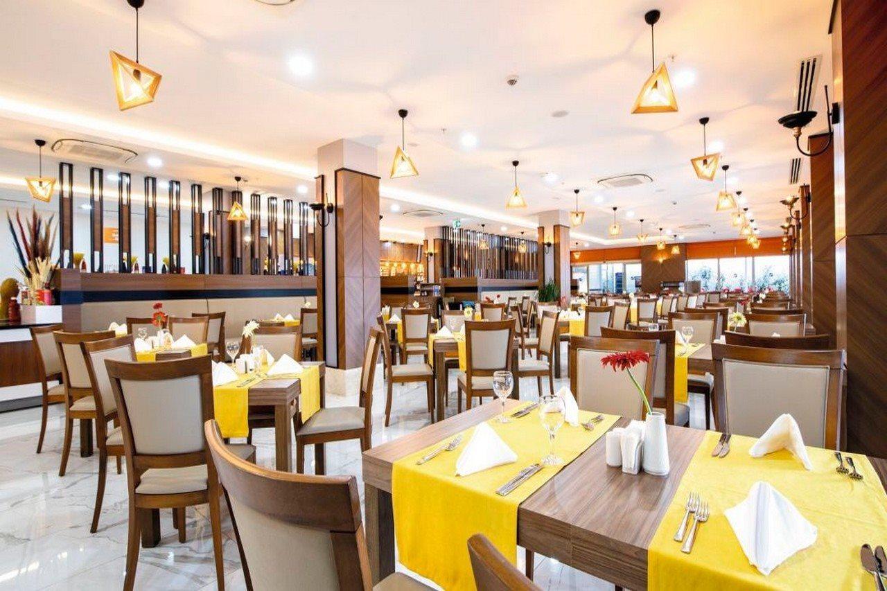 Aquamarin & Hotel 4*