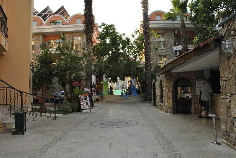 Aparthotel Club Dena