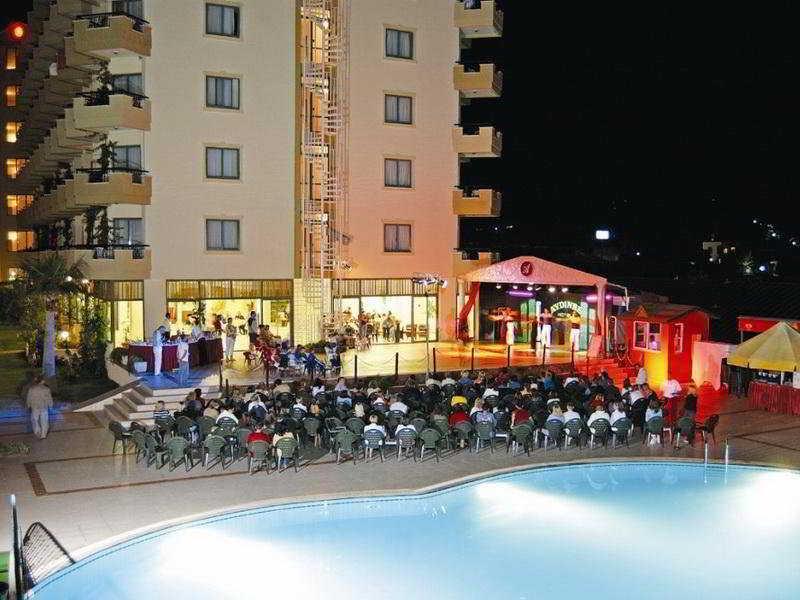 Caretta Relax 4*