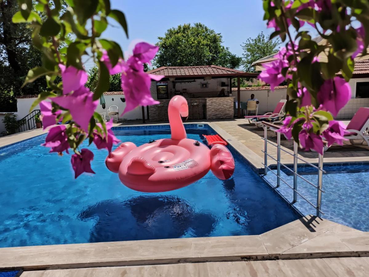 Isil Aparthotel