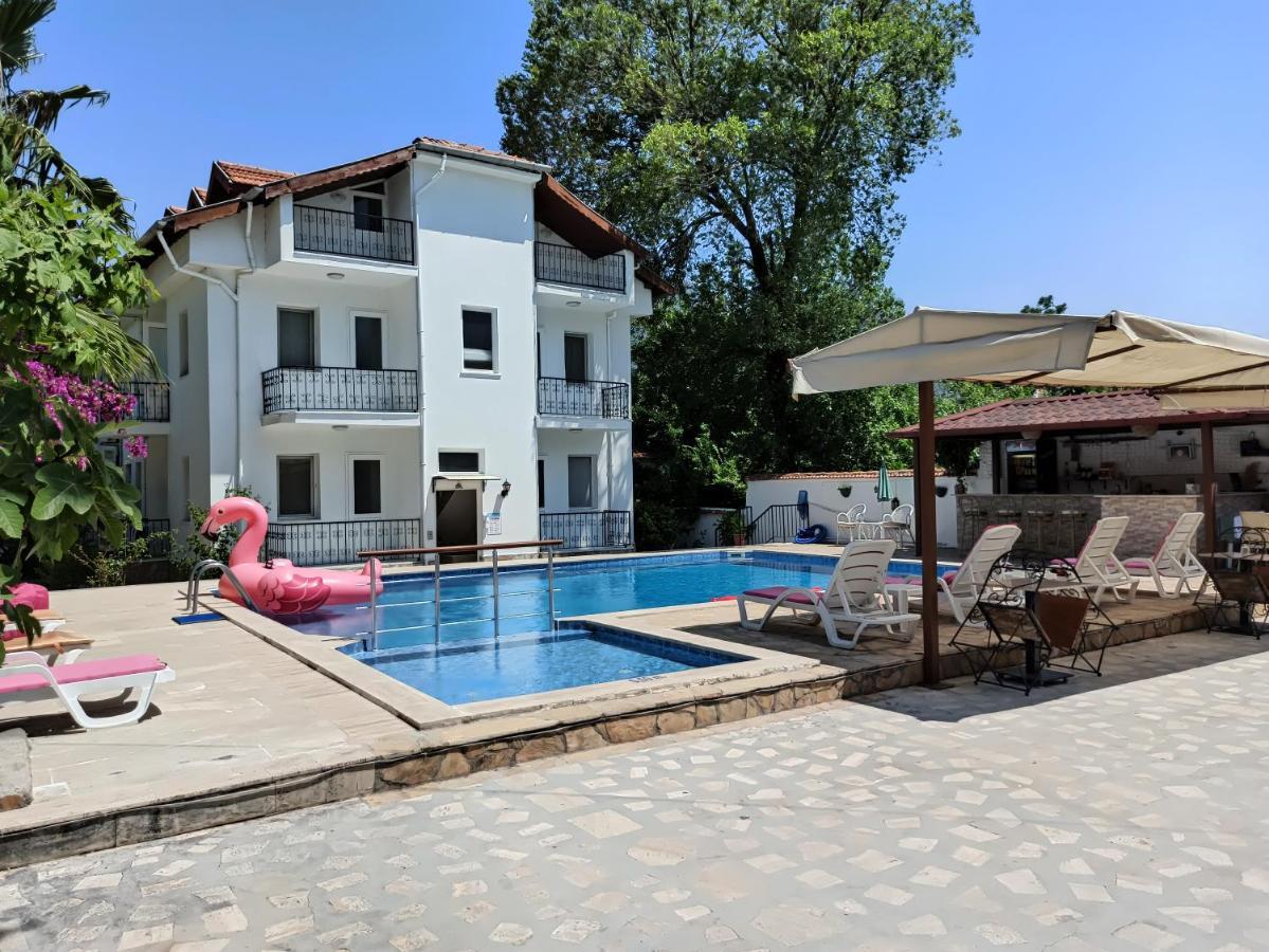 Isil Aparthotel