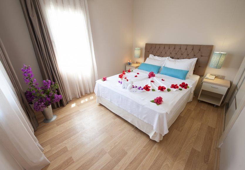 Mavi Turkbuku Hotel 3*