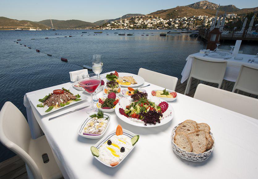 Mavi Turkbuku Hotel 3*