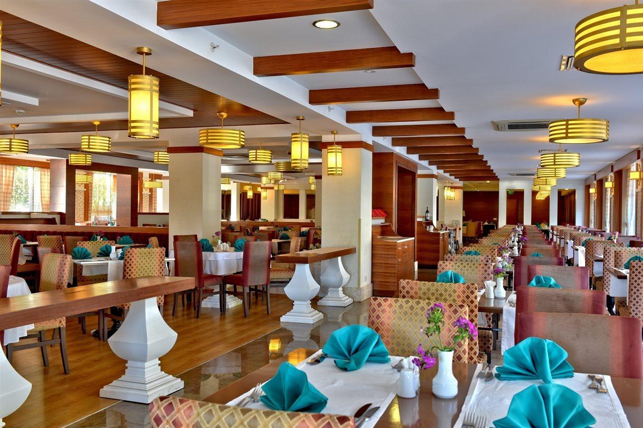 Resort Star Side