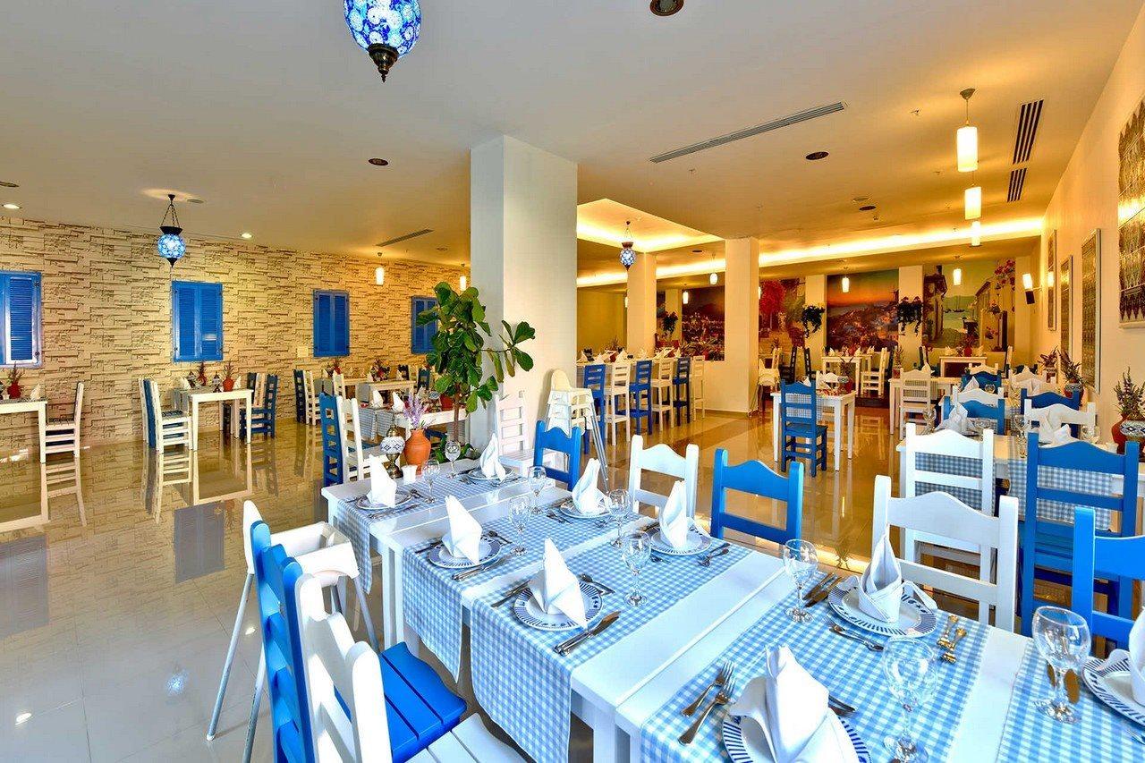Tt Tropical Family Life Tropical Hotel