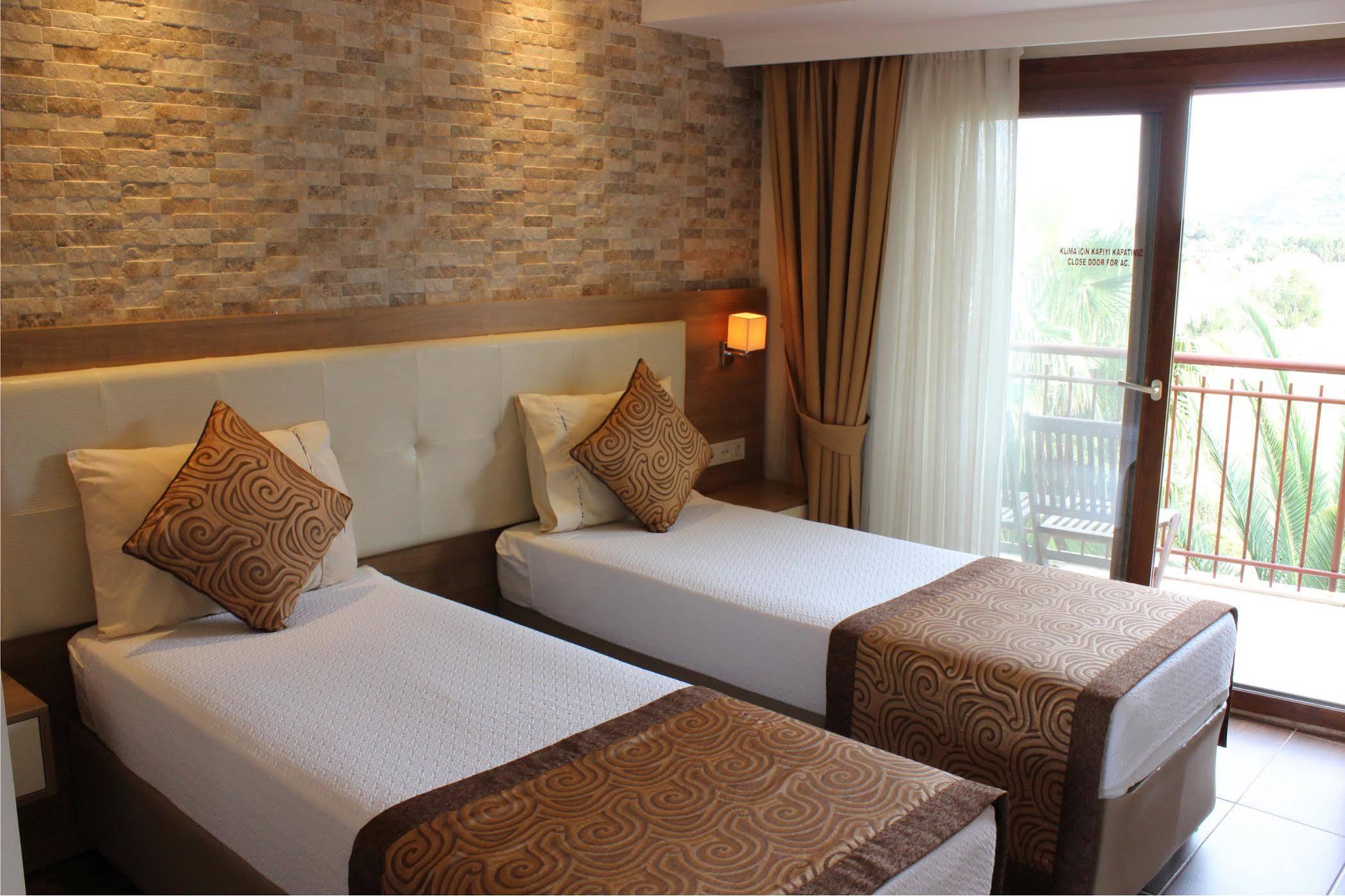 Papirus Hotel
