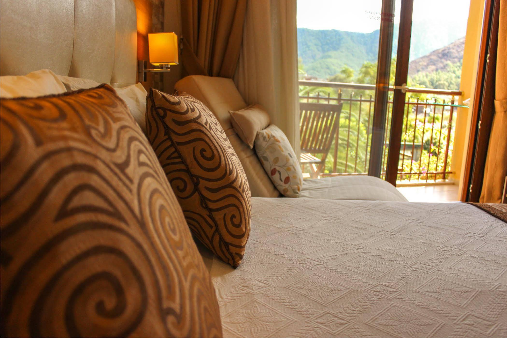 Hotel Papirus 2*