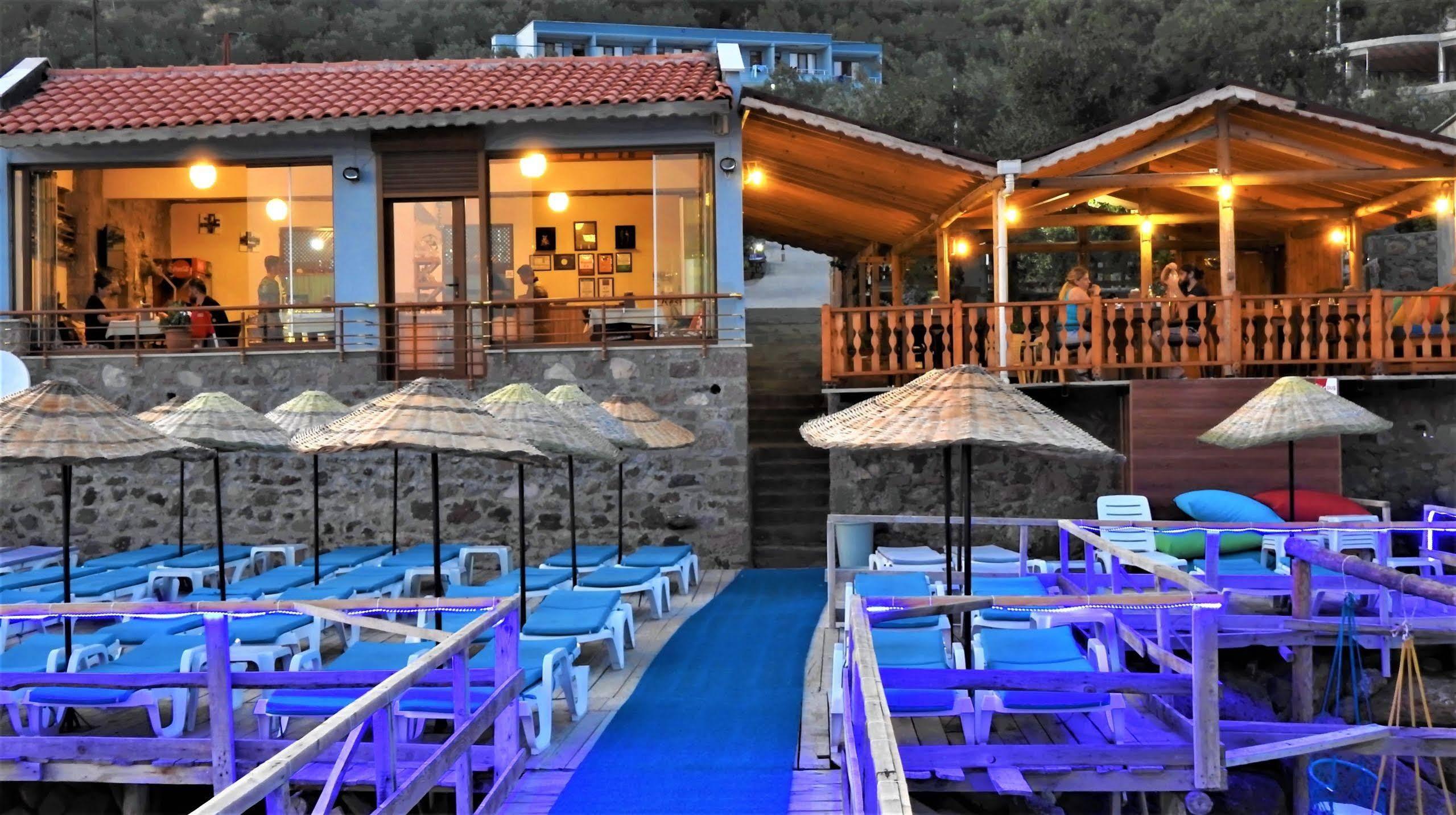 Nazan & Restaurant & 3* Assos