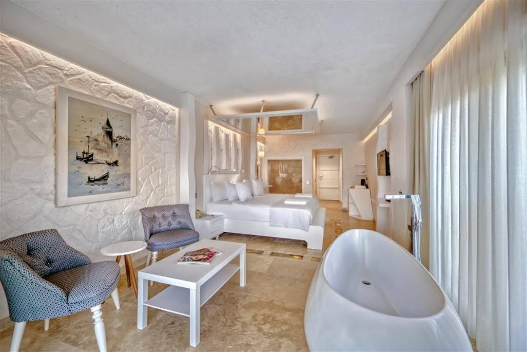 Peninsula Gardens (adults Only) Hotel