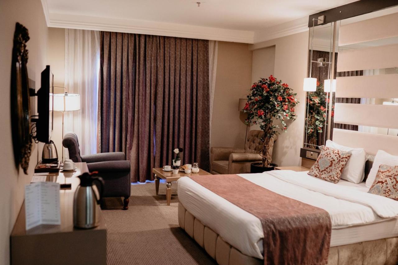 Hotel Reform