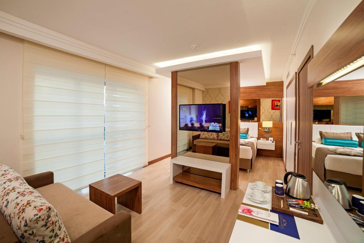 Hotel Luna Blanca & Side