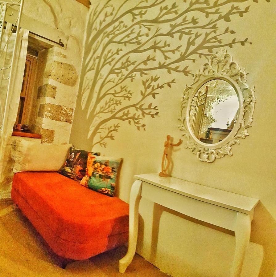 Bed & Breakfast Lilyum - Tas Ev 3*