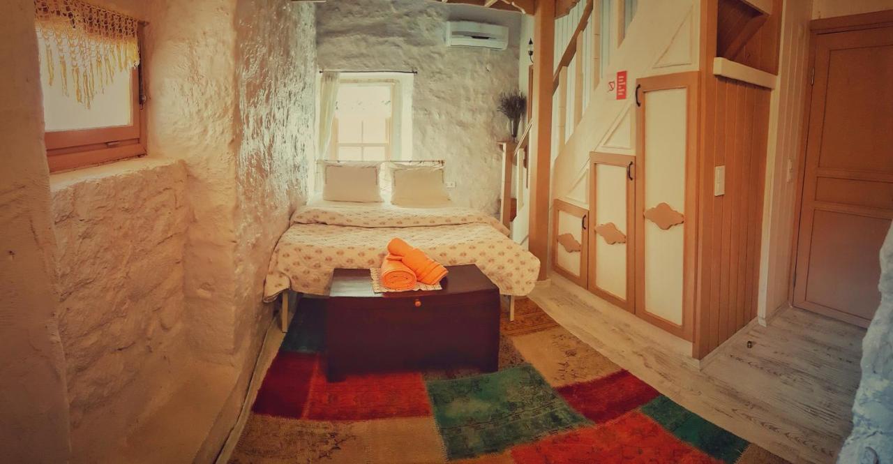 Bed & Breakfast Lilyum - Tas Ev 3*