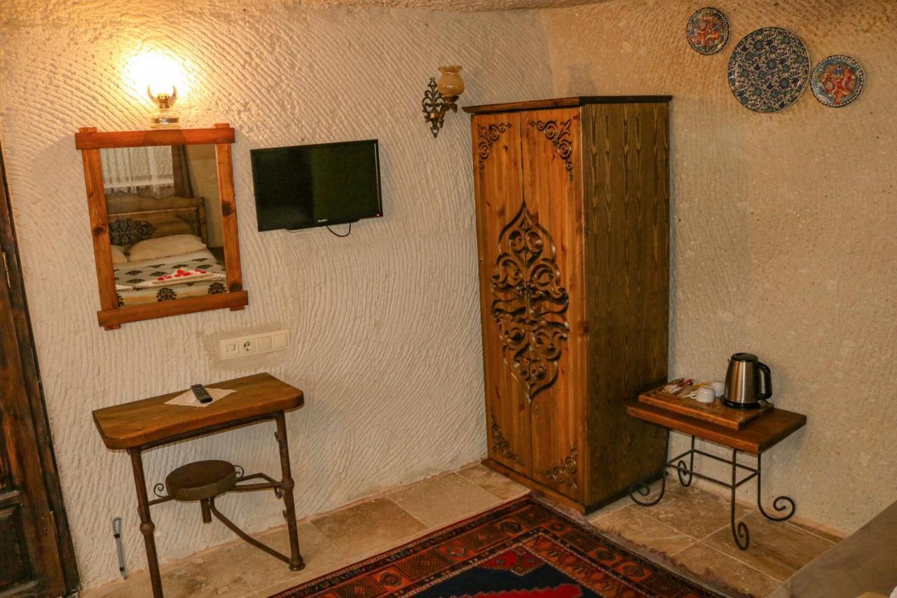 Melek Cave Inn