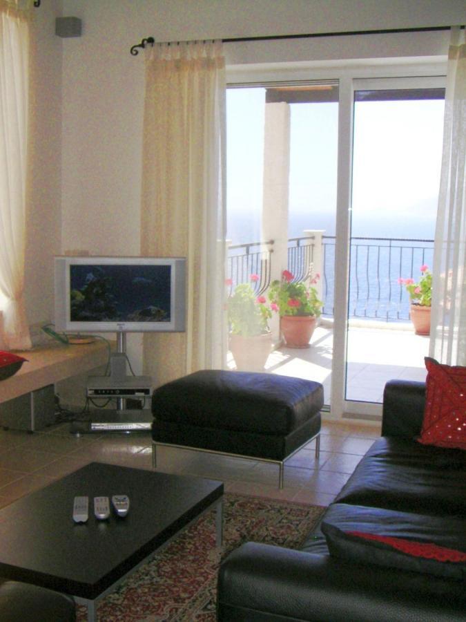 Minori Villa *