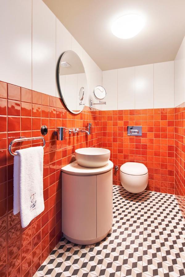 Lab Hotel