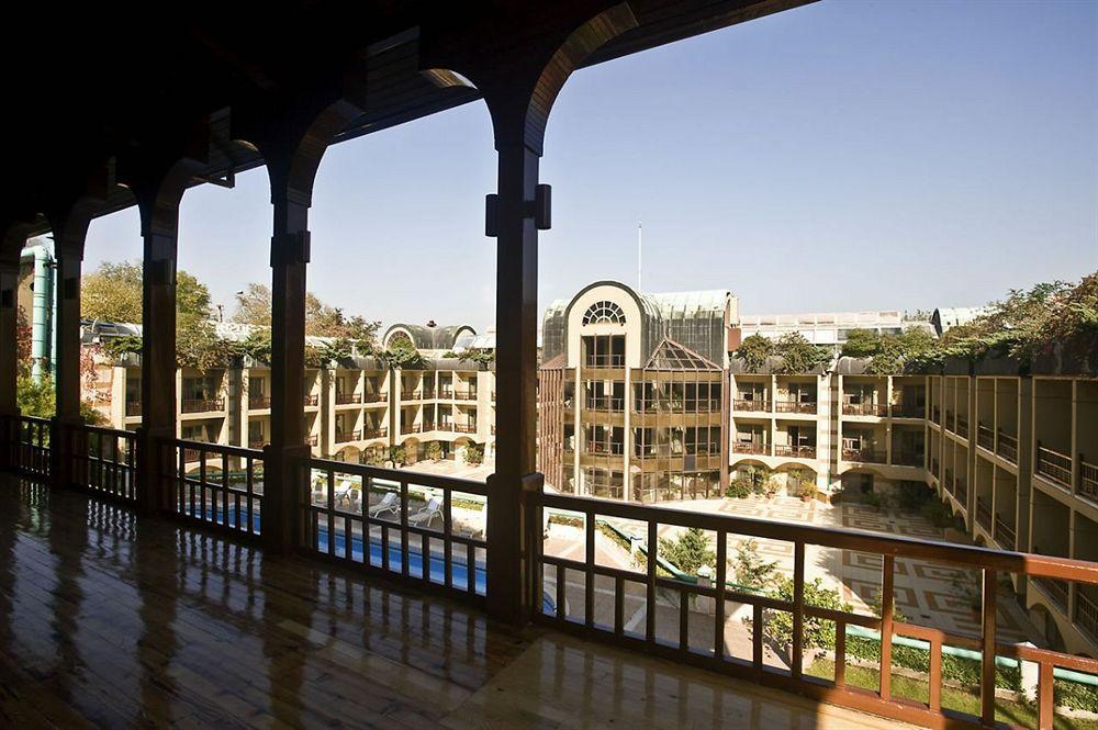 Kervansaray Thermal Convention Center & Resort 5*