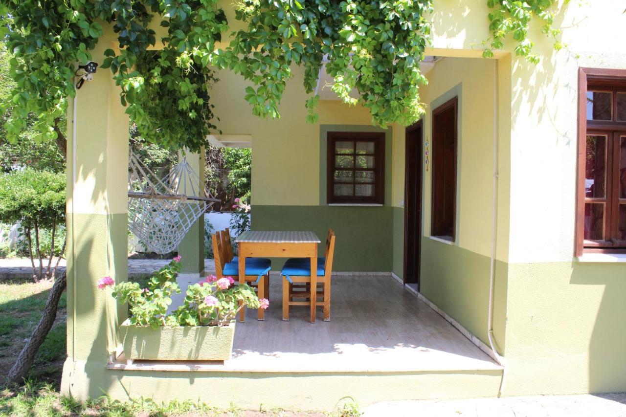 Summer Life Aparthotel