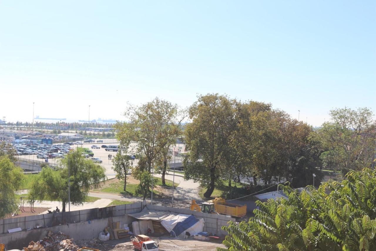 Uemit Yenikapi Istanbul