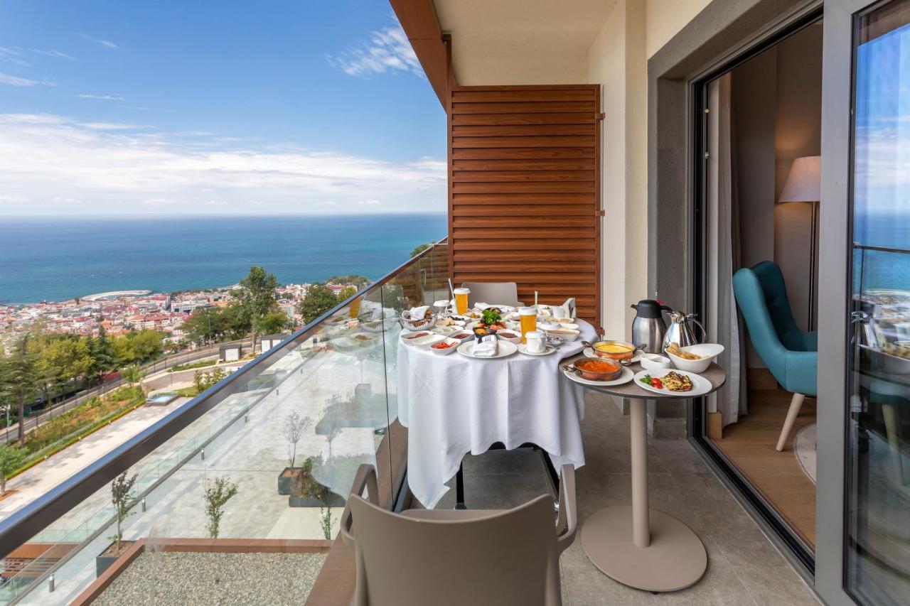 Radisson Blu Hotel 5*