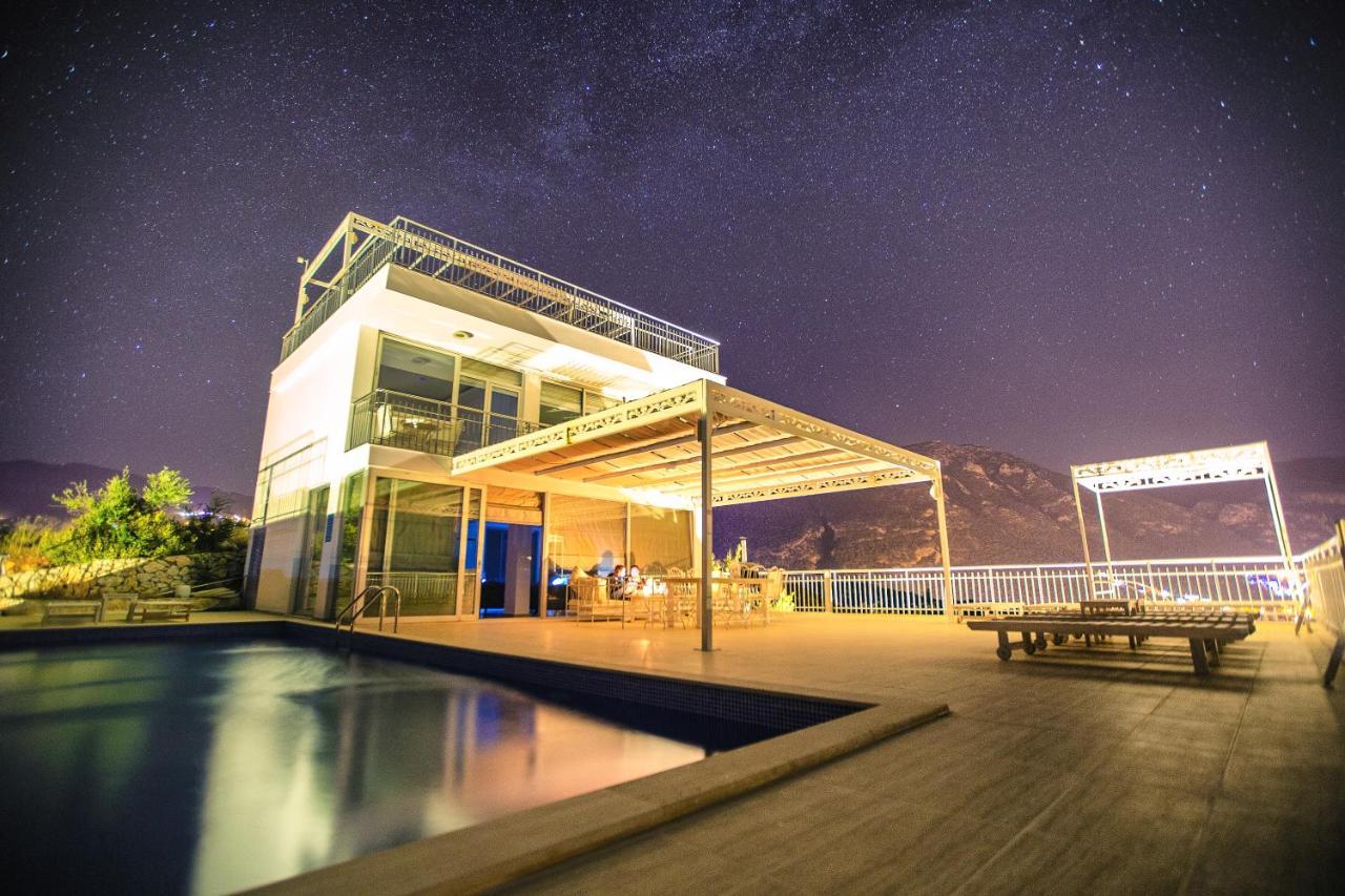 Infinity Kalkan