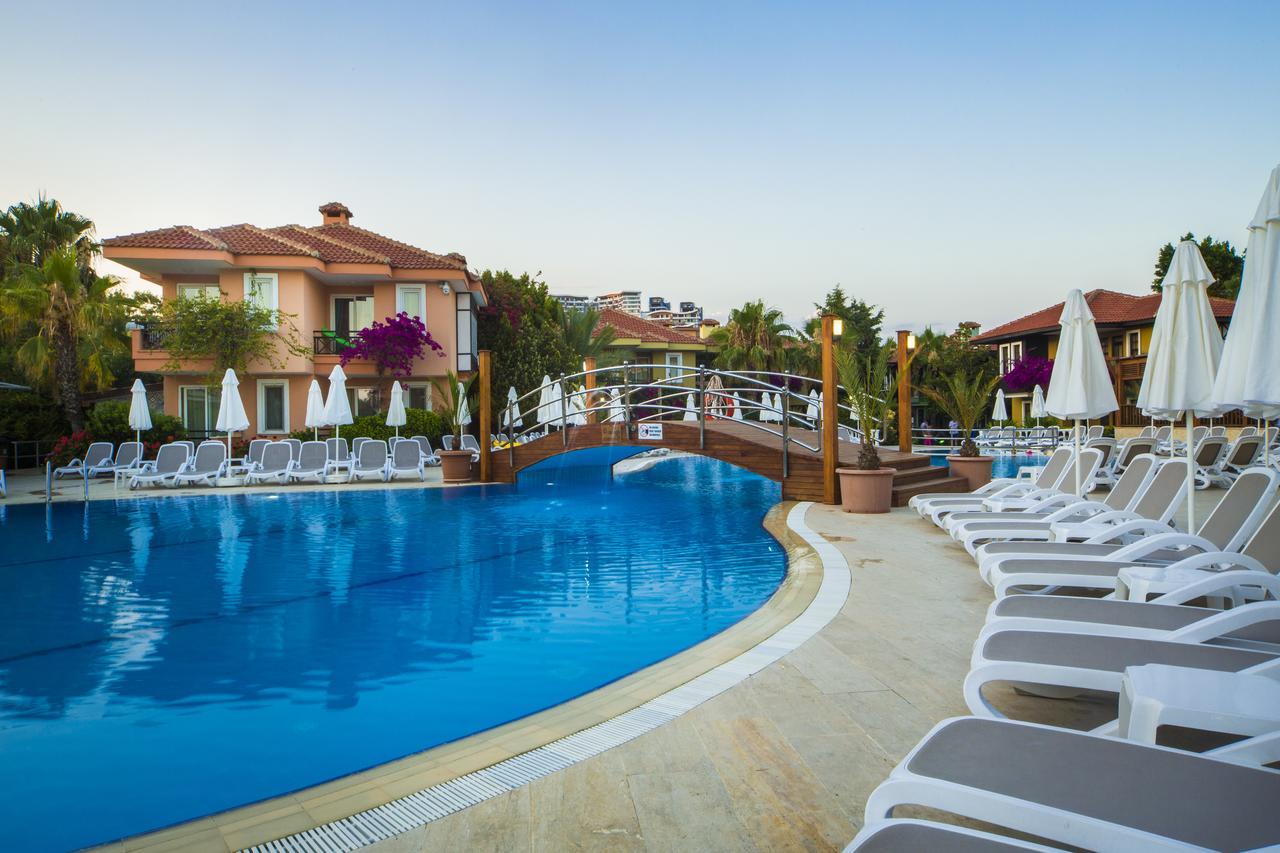 Club Dizalya 4*
