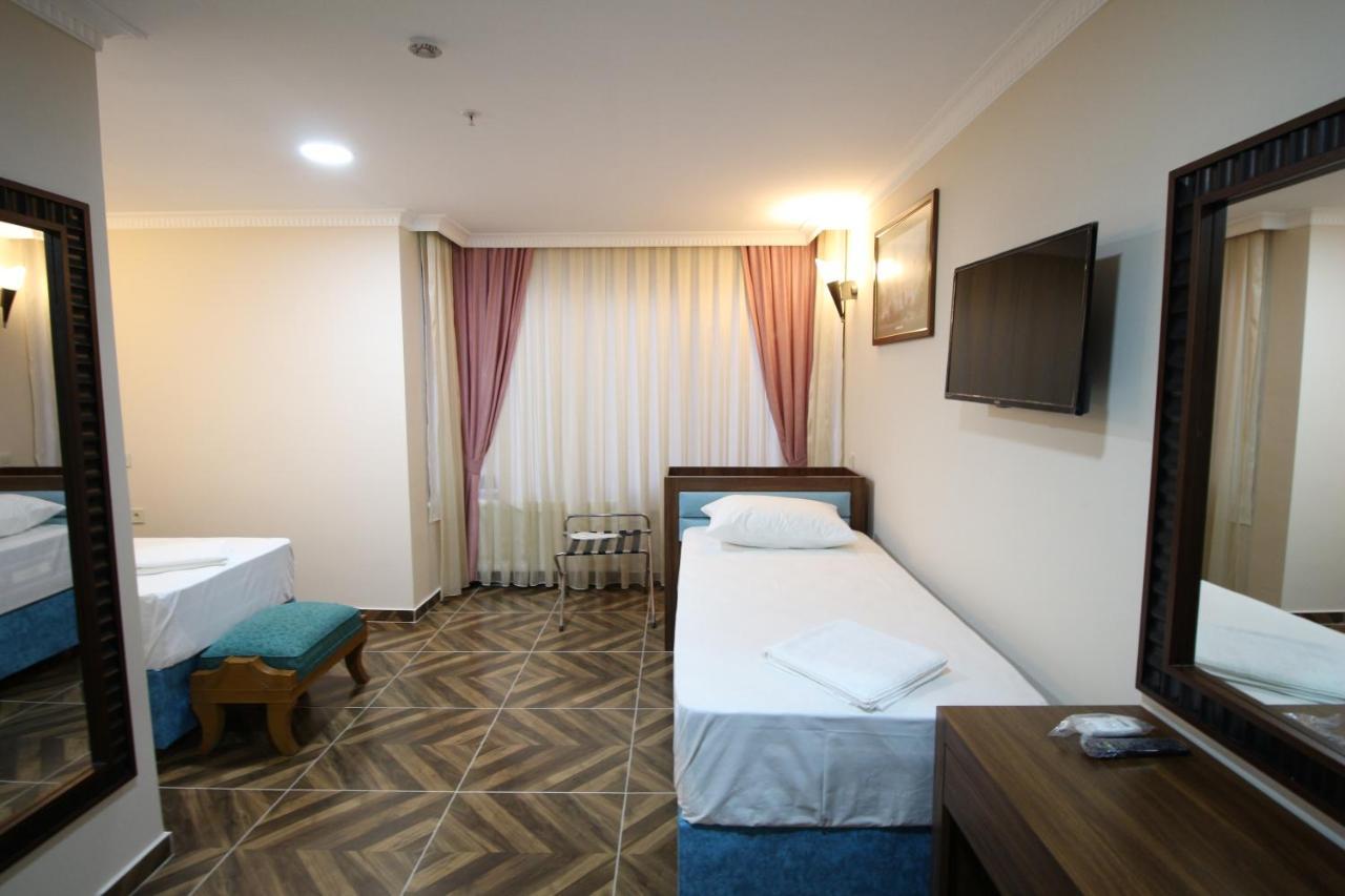 Uemit Yenikapi Istanbul