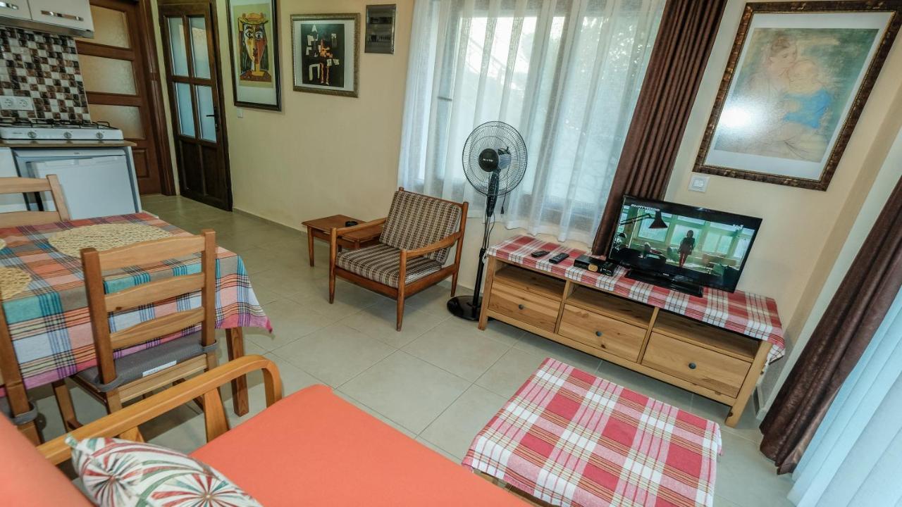 Teras Butik Karaburun (Izmir)