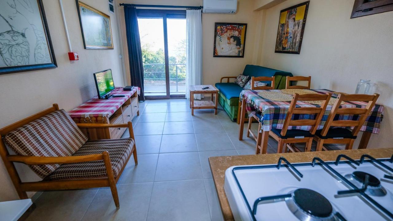Teras Butik Aparthotel Karaburun (Izmir)