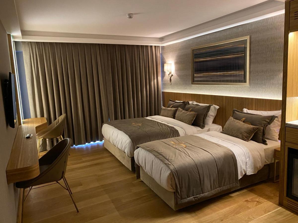 Lady Diana Hotel 4*