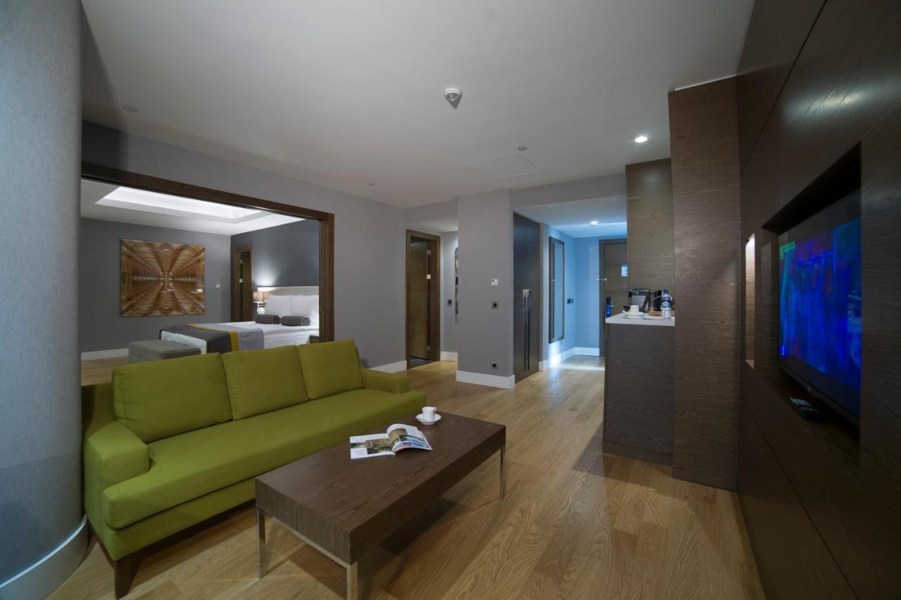 Radisson Blu Hotel, Hotel 5*