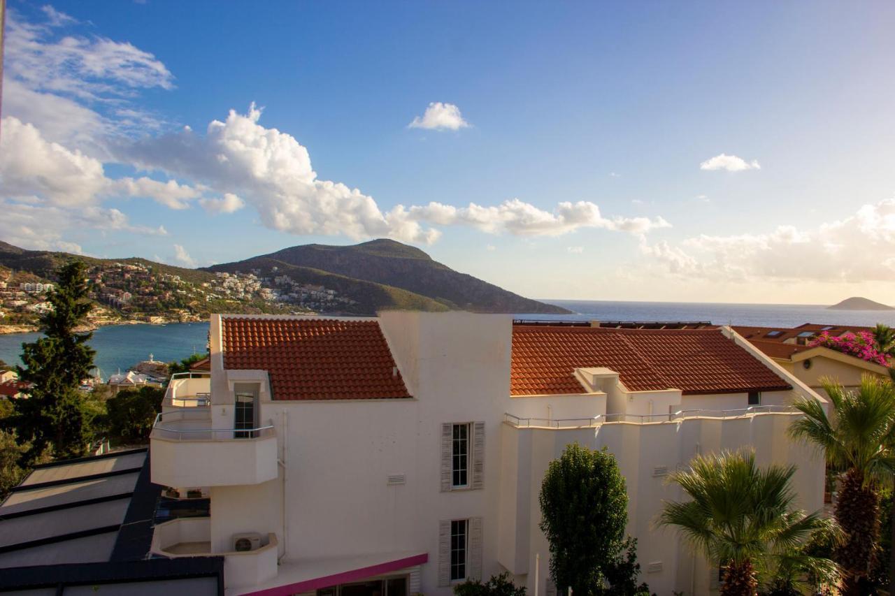 Kaya * Kalkan